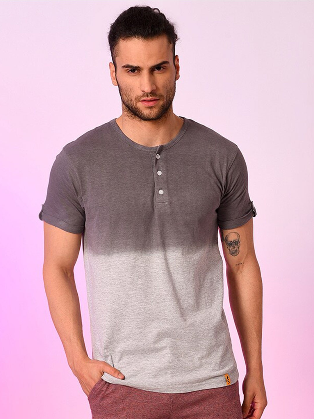 

Campus Sutra Grey Colourblocked Henley Neck T-shirt