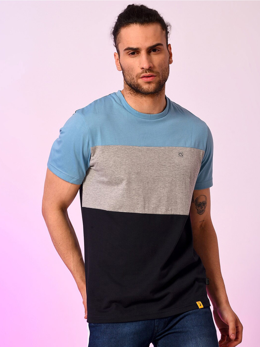 Campus Sutra Colourblocked Round Neck Cotton T-shirt, Black