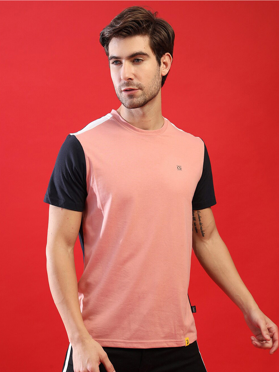 

Campus Sutra Colourblocked Round Neck Cotton T-shirt, Peach
