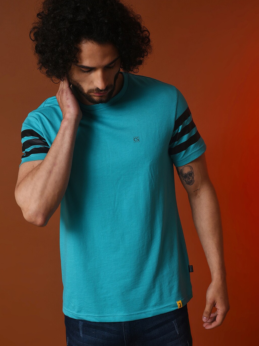 

Campus Sutra Round Neck Short Sleeves Cotton T-shirt, Turquoise blue