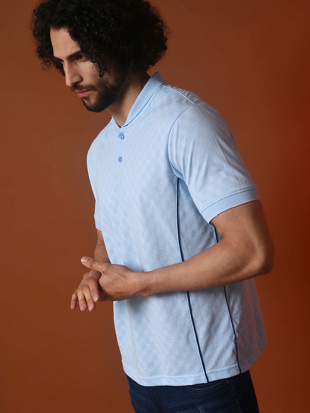 

Campus Sutra Men Blue Checked Polo Collar Cotton T-shirt