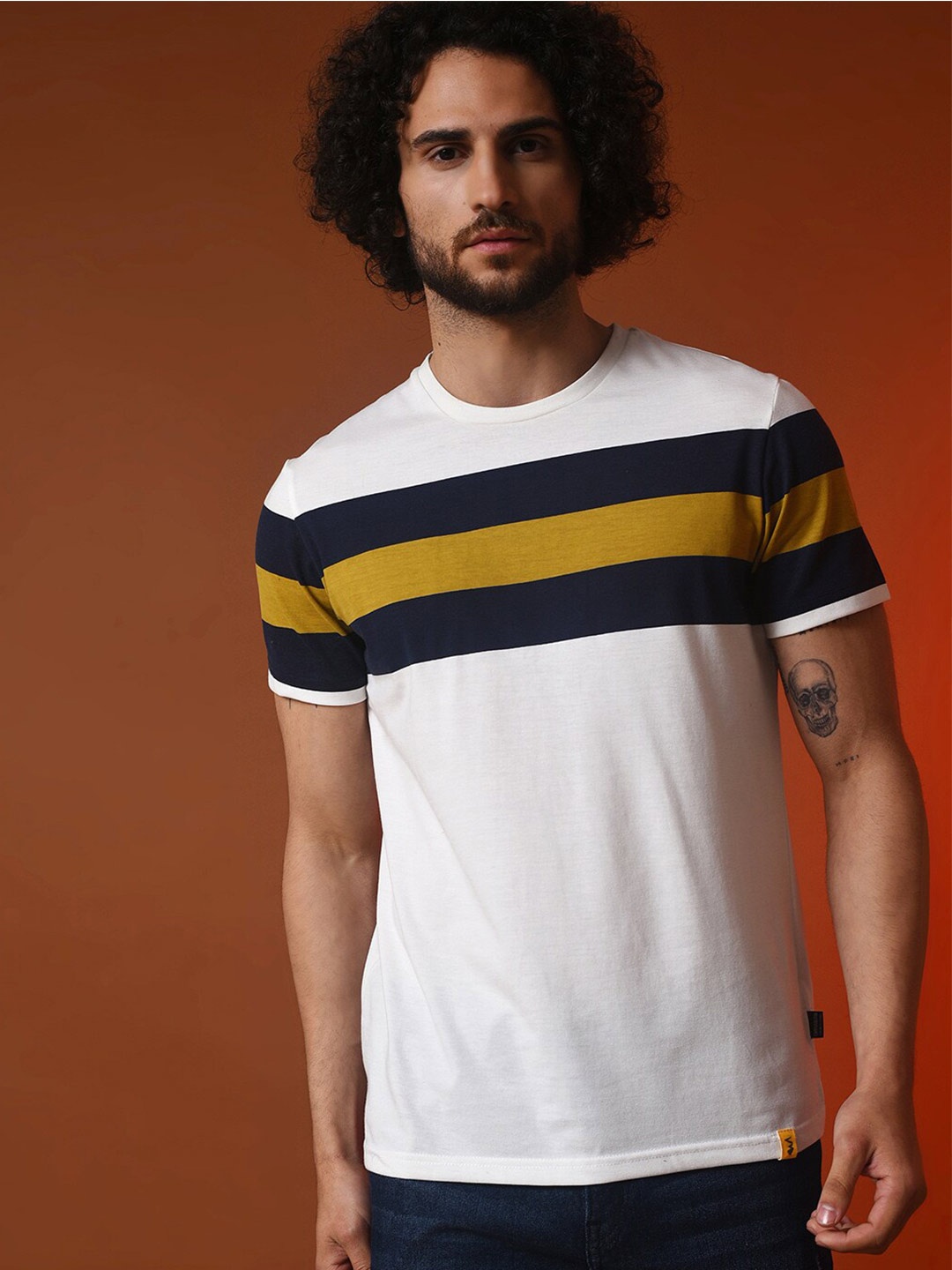 

Campus Sutra Striped Round Neck Cotton T-shirt, White