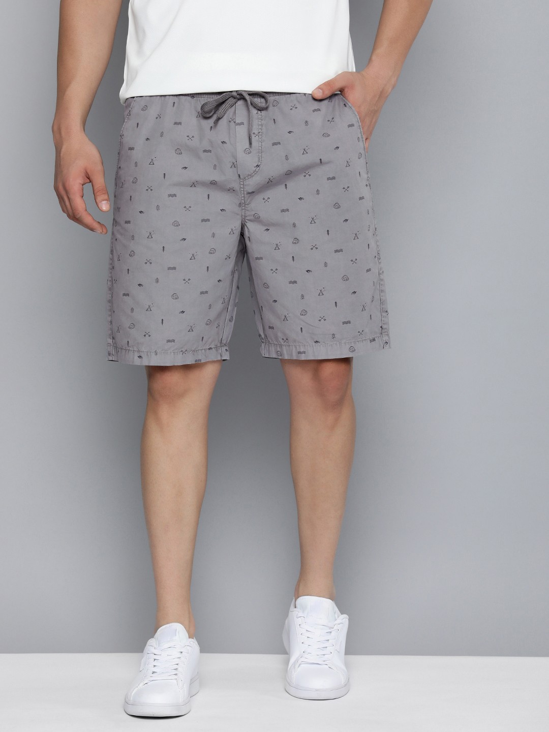 

Mast & Harbour Men Conversational Printed Shorts, Grey
