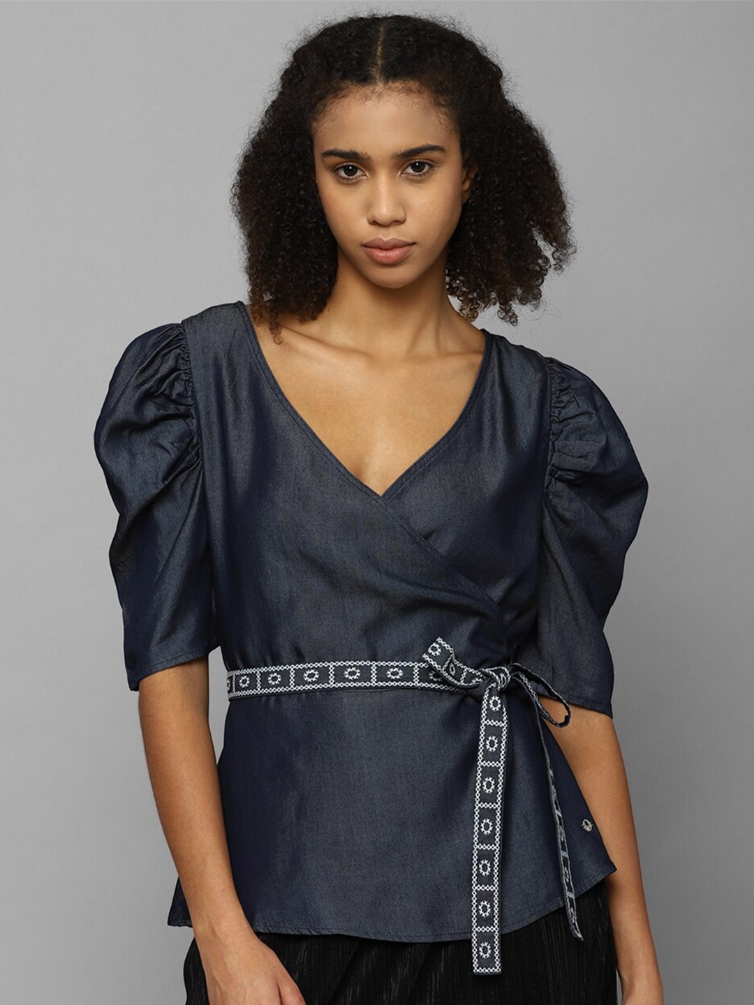 

Allen Solly Woman Puff Sleeve V-Neck Wrap Top, Navy blue