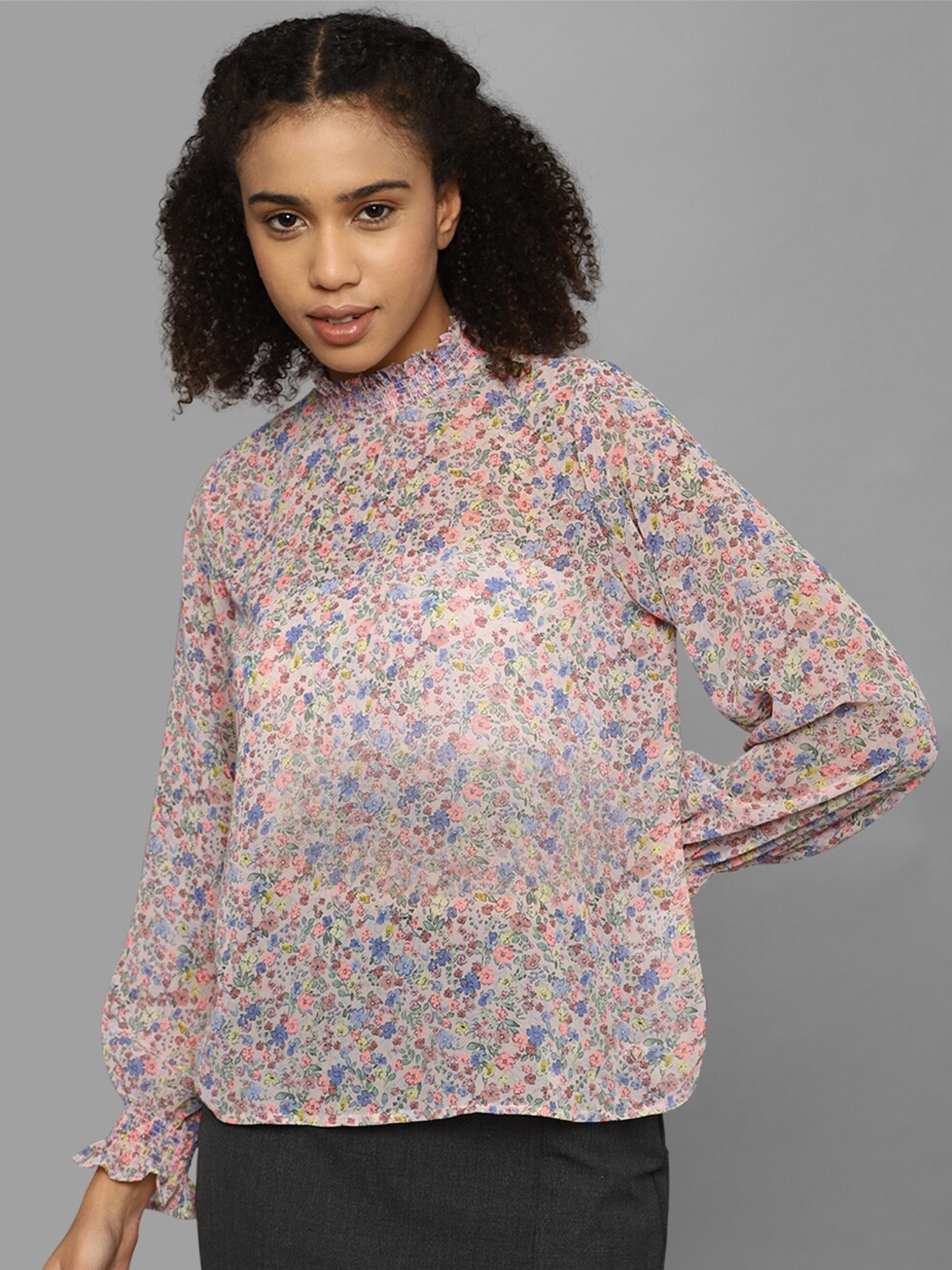 

Allen Solly Woman Floral Printed Smocked Top, Beige