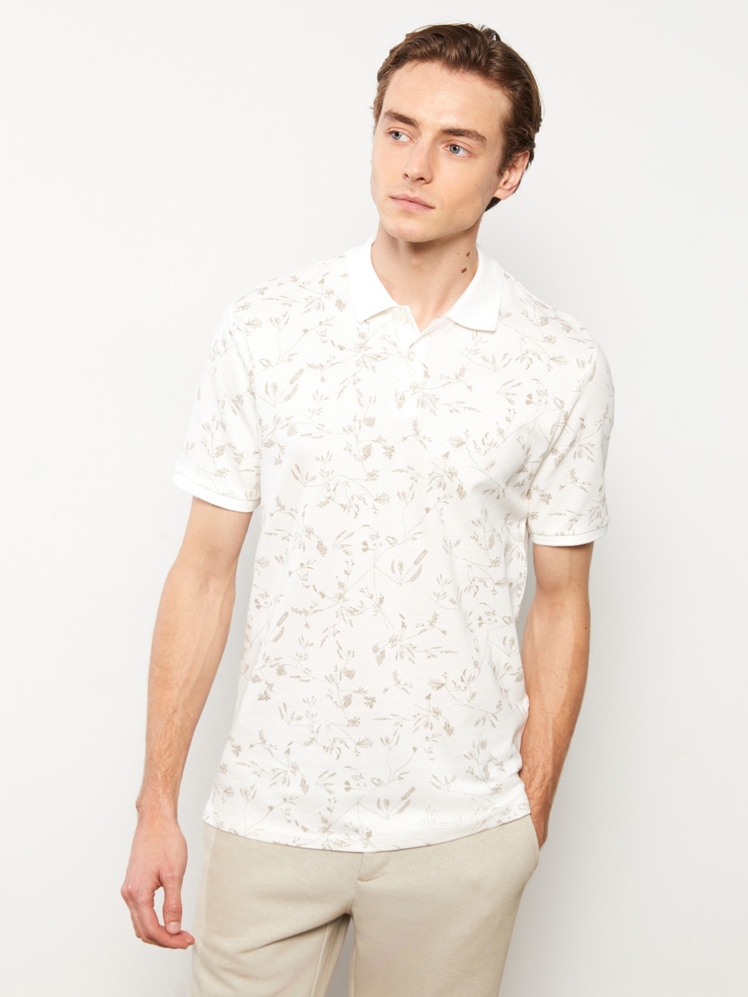 

LC Waikiki Floral Printed Polo Collar Pure Cotton T-shirt, Off white