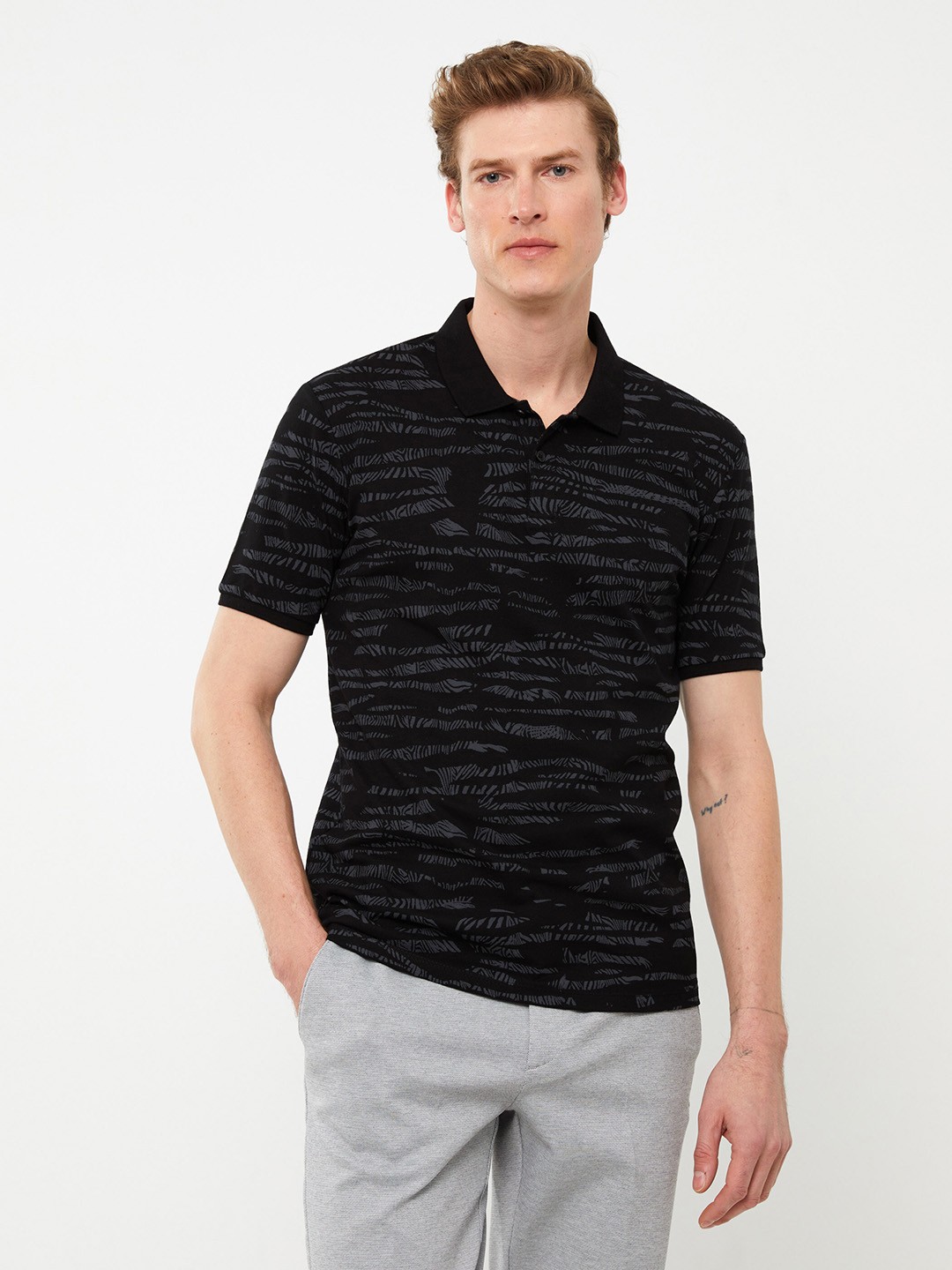 

LC Waikiki Printed Polo Collar Pure Cotton T-shirt, Black