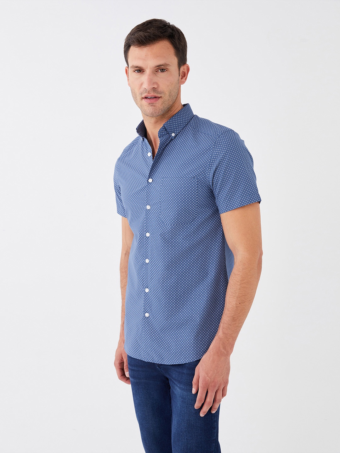

LC Waikiki Slim Fit Micro Ditsy Printed Casual Shirt, Blue