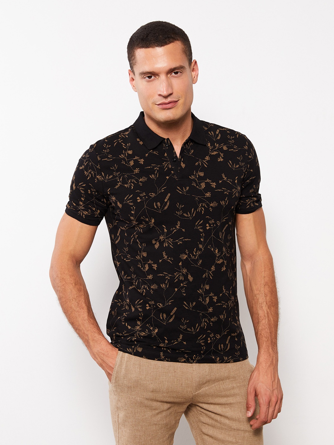 

LC Waikiki Floral Printed Polo Collar Organic Cotton Slim Fit T-shirt, Black