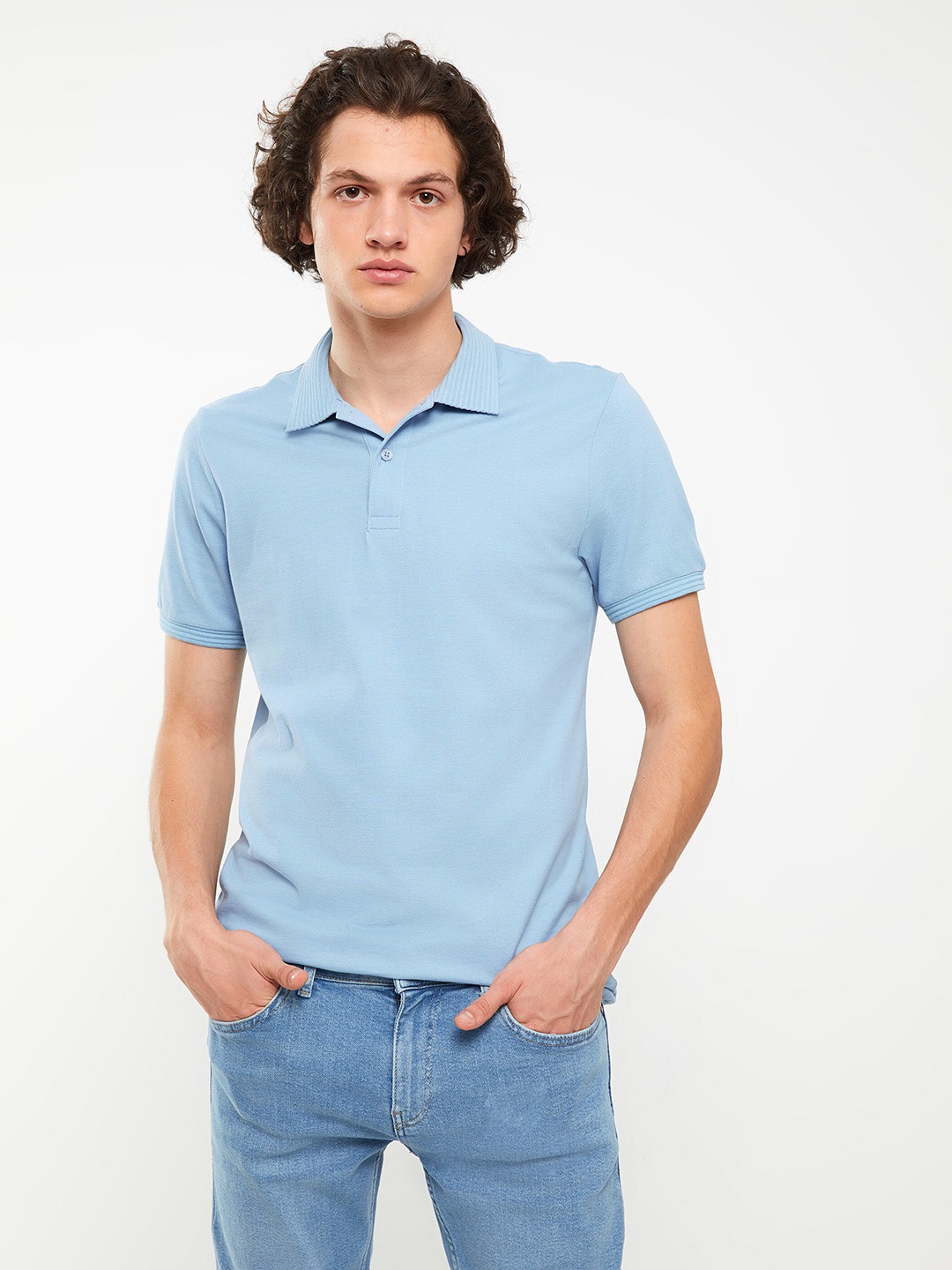 

LC Waikiki Men Polo Collar Pure Cotton Slim Fit T-shirt, Blue