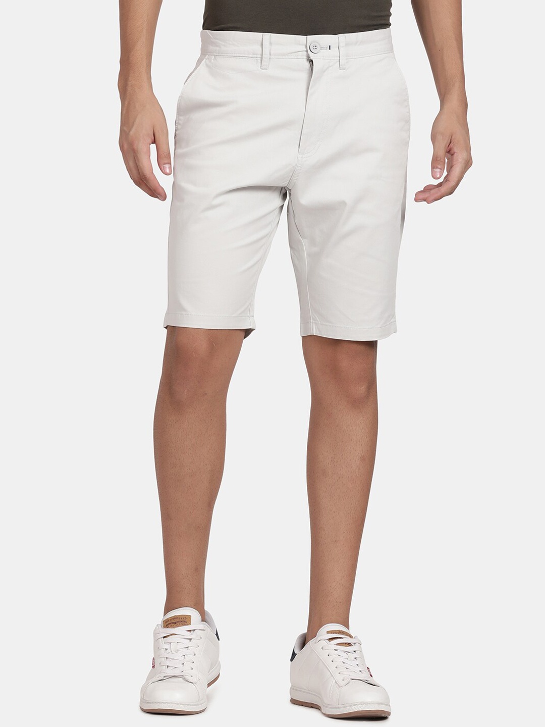 

t-base Men Mid Rise Cotton Chino Shorts, Grey