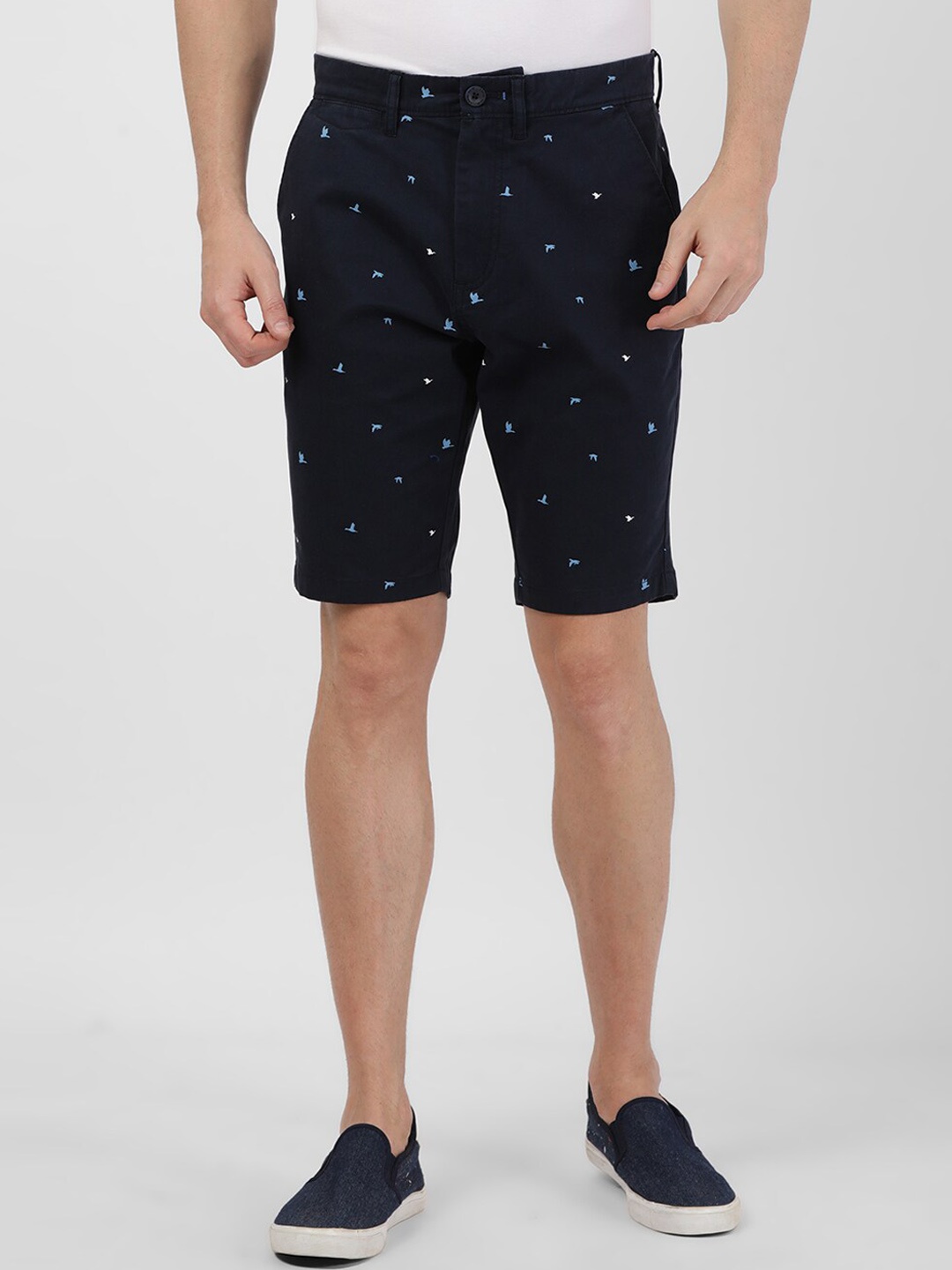 

t-base Men Conversational Printed Mid Rise Cotton Chino Shorts, Navy blue