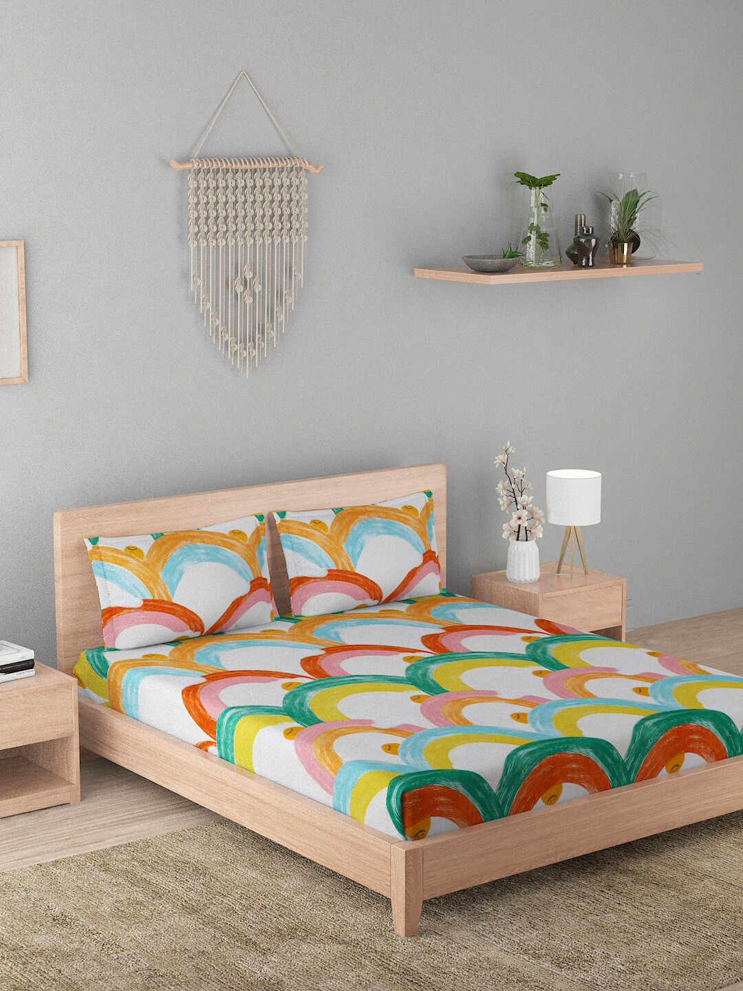 

A Homes Grace Elegencia White & Green Printed 210 TC Queen Bedsheet & 2 Pillow Covers