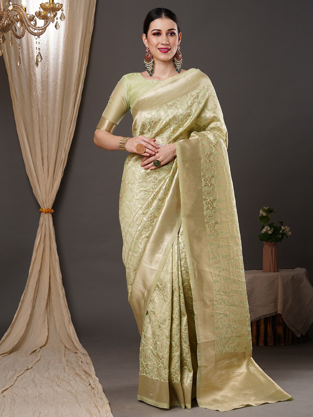 

Saree mall Green & Gold-Toned Paisley Woven Design Zari Banarasi Sarees