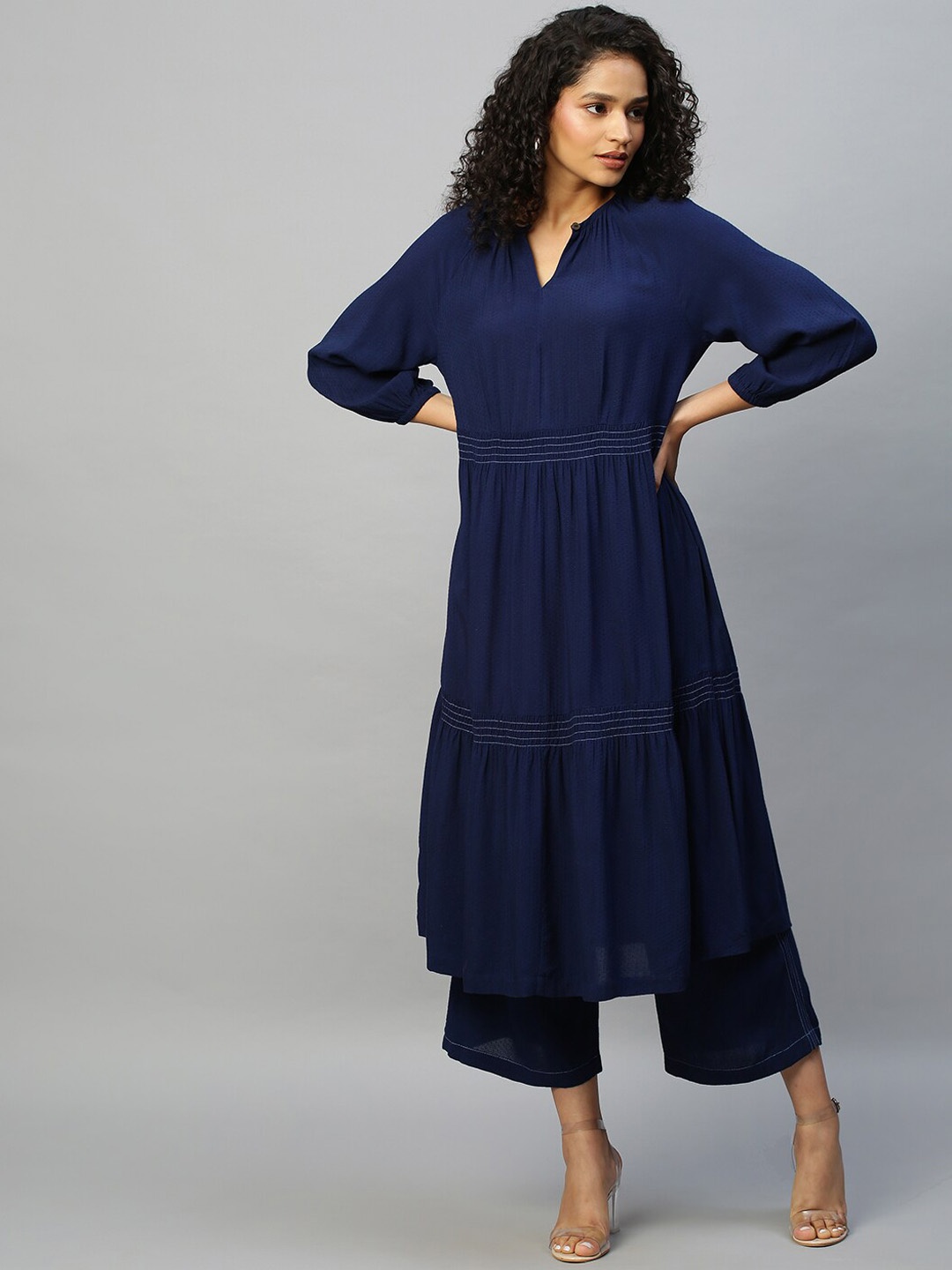 

Modern Indian by CHEMISTRY Woven Design Empire Kurta with Palazzos, Navy blue