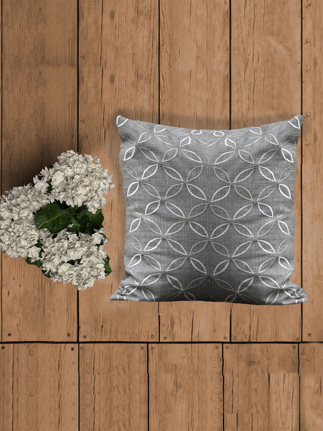 

ZEBA World Grey Geometric Square Cotton Cushion Cover