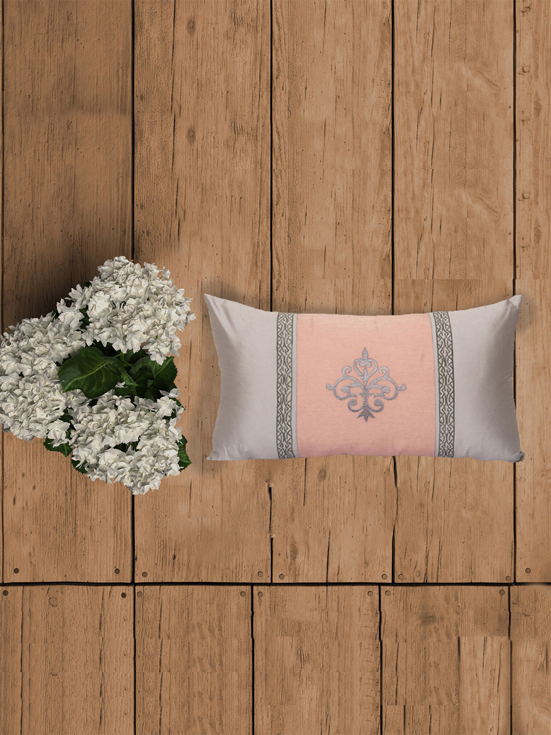 

ZEBA World Grey & Pink Ethnic Motifs Rectangle Cushion Cover
