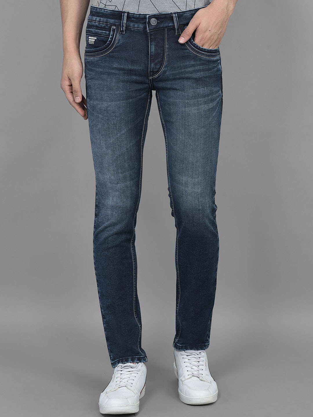 

American Archer Men Smart Skinny Fit Low-Rise Light Fade Stretchable Jeans, Blue