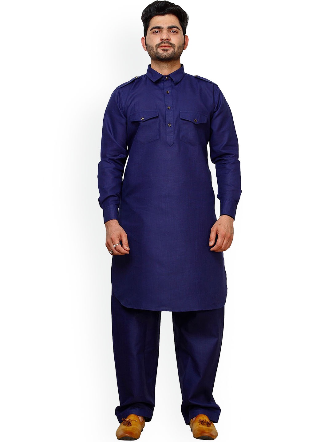 

Pro-Ethic STYLE DEVELOPER Shirt Collar Pathani Kurta With Pyjamas, Navy blue