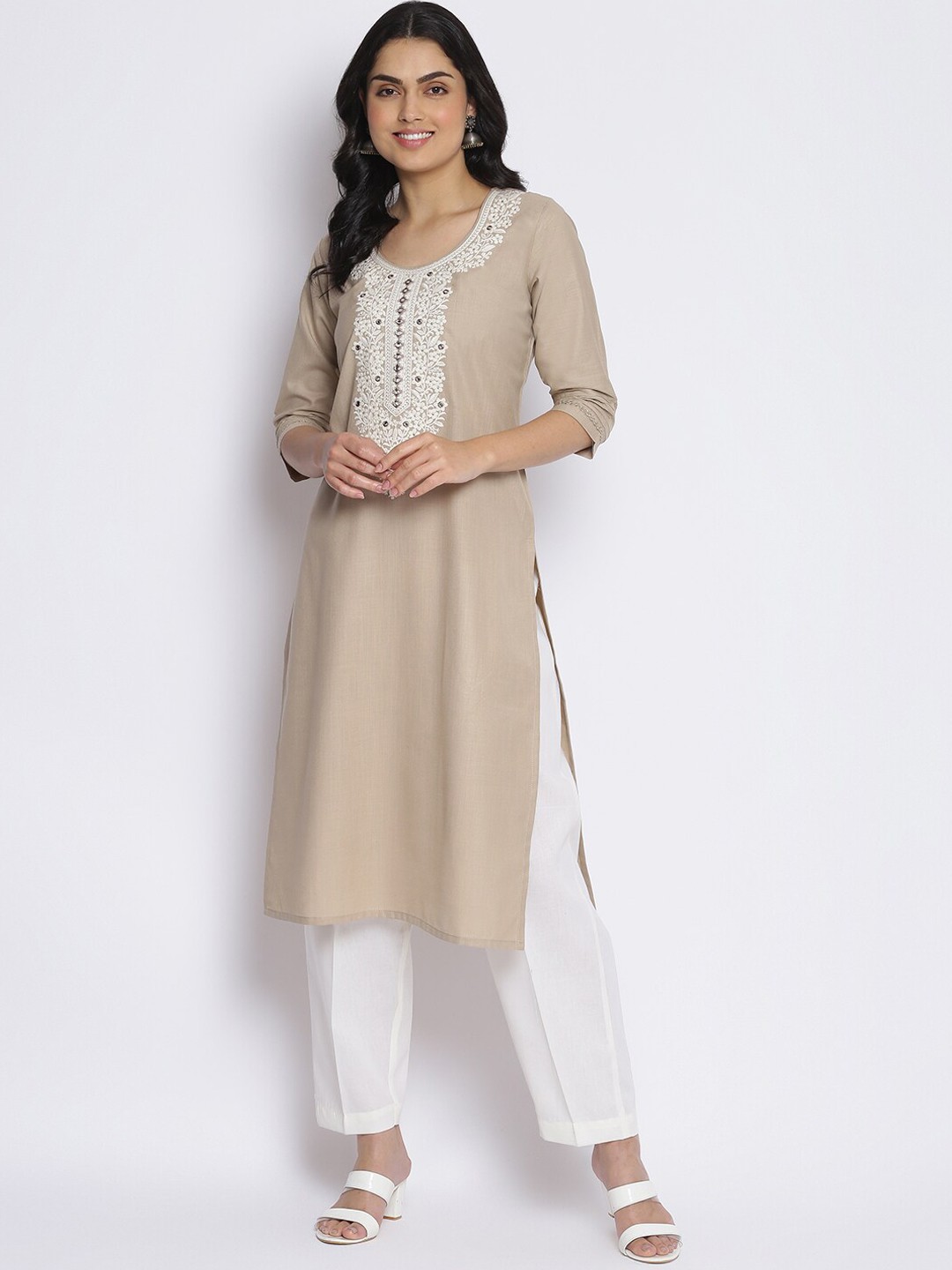 

MIKHAD Ethnic Motifs Yoke Design Thread Work Pure Cotton Kurta, Khaki