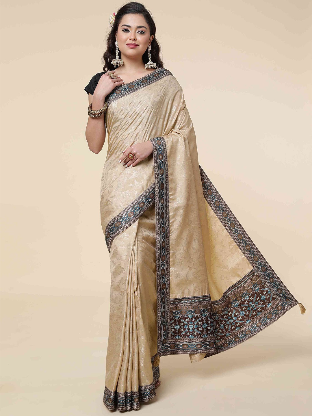 

elora Woven Design Zari Bhagalpuri Saree, Beige