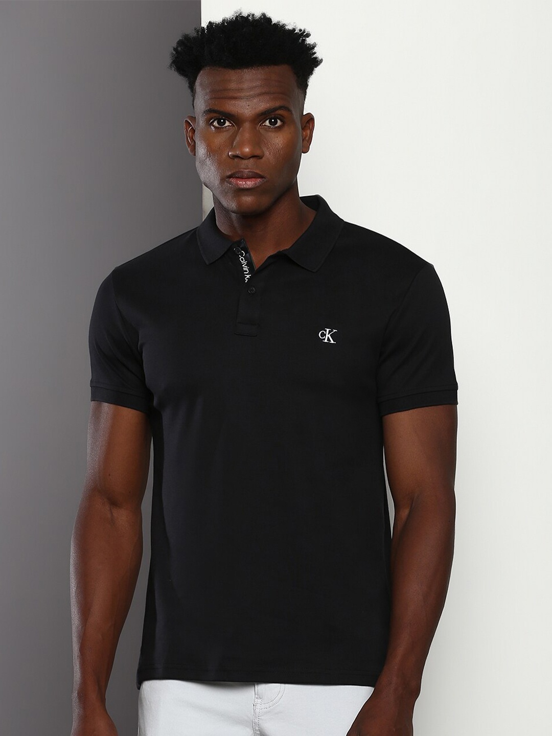 

Calvin Klein Jeans Polo Collar Short Sleeves Pure Cotton Casual T-Shirt, Black