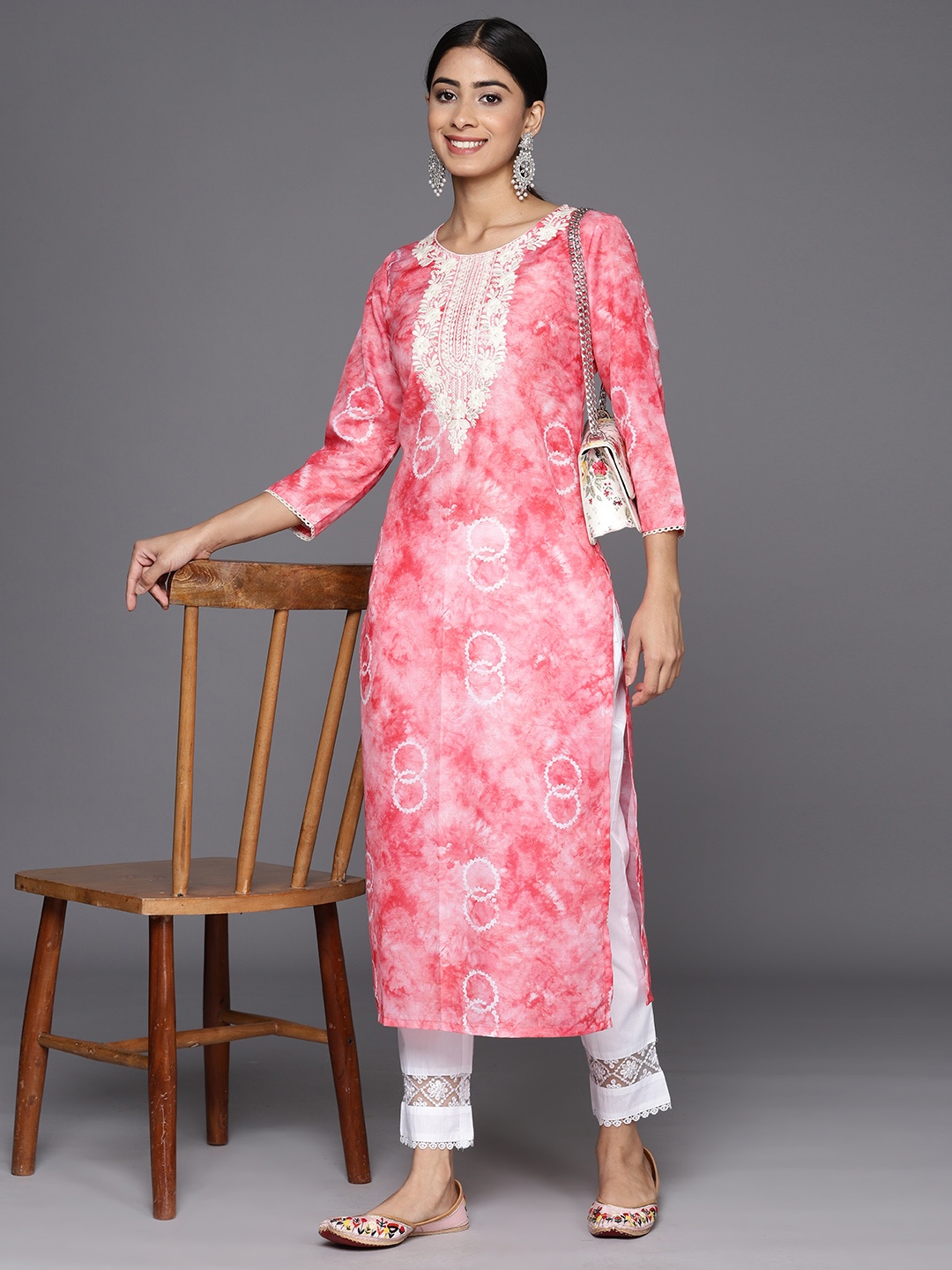 

Libas Women Floral Yoke Design Thread Work Kurta, Peach