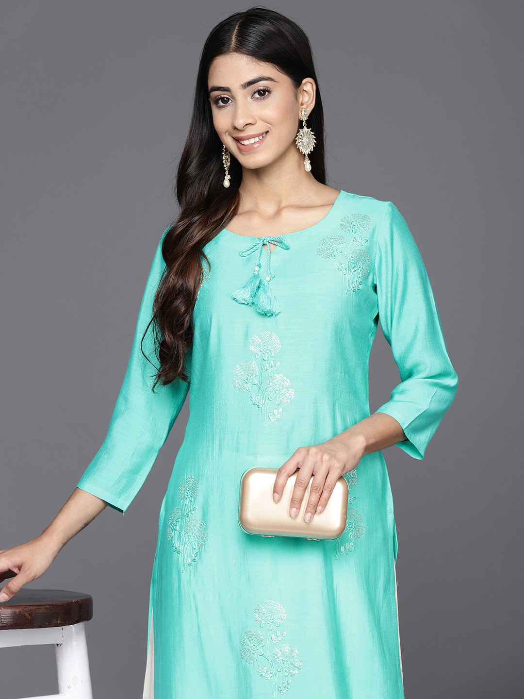 

Libas Floral Embellished Sequinned Tie-Up Neck Kurta, Turquoise blue