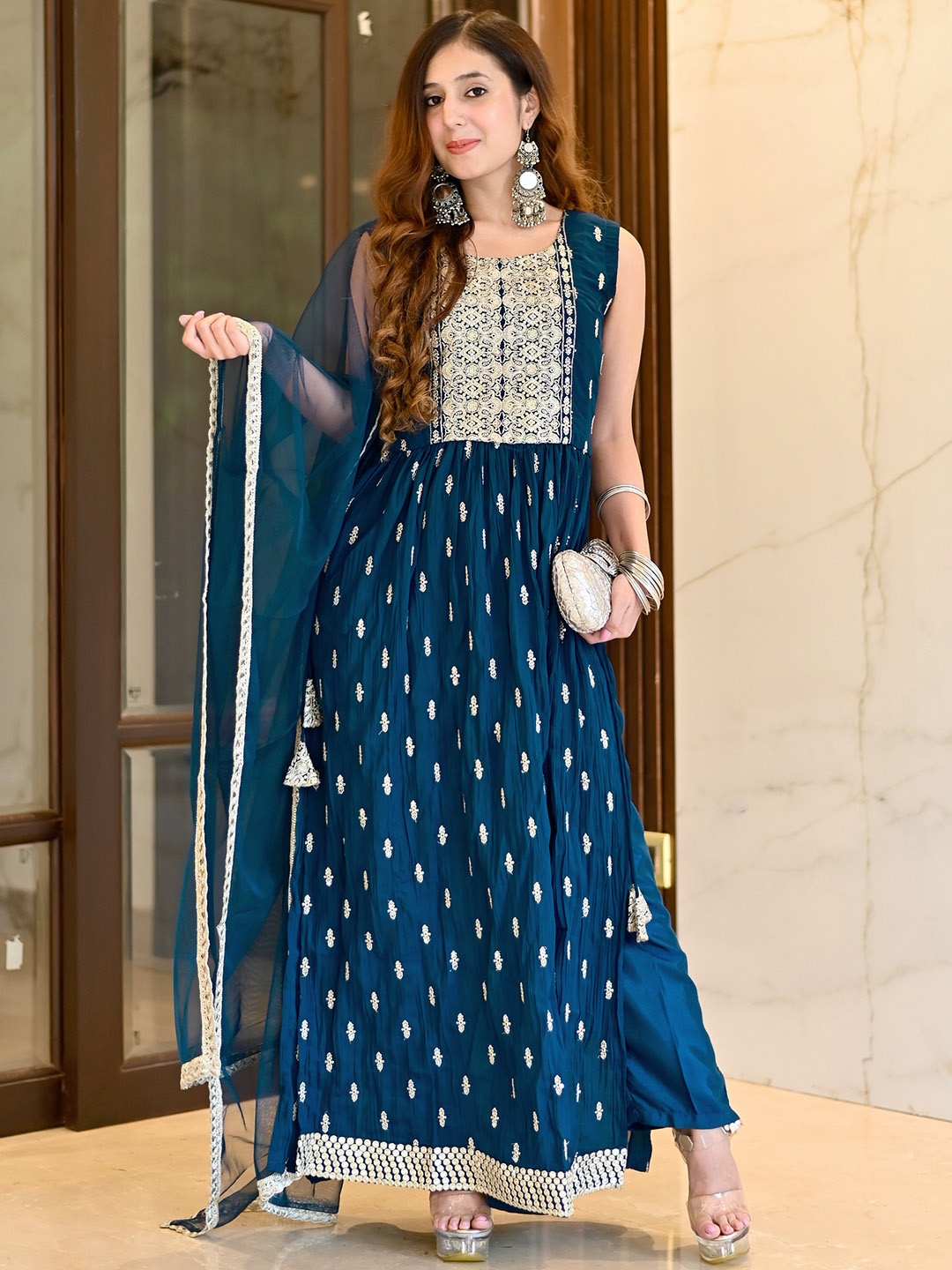 

Libas Ethnic Motifs Yoke Design High Slit Georgette Kurta with Trousers & With Dupatta, Navy blue