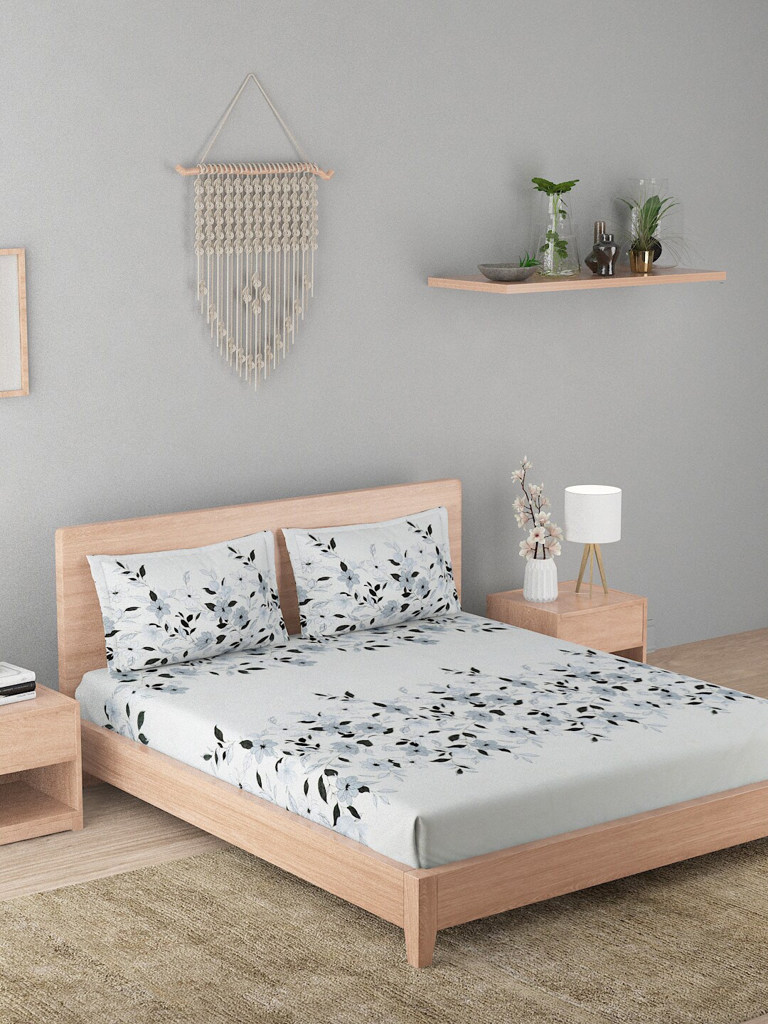 

A Homes Grace Grey & Black Floral 210 TC Queen Bedsheet with 2 Pillow Covers