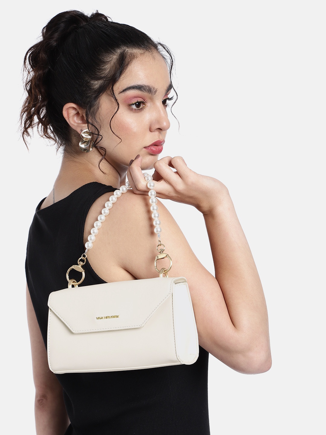 

Van Heusen Solid Structured Satchel, Off white