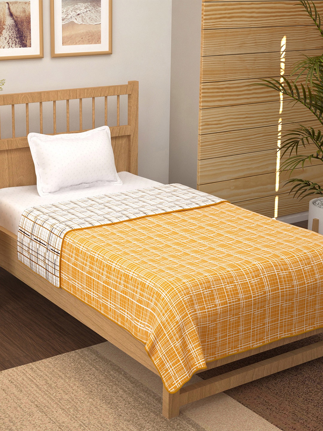 

Story@home White & Yellow Striped AC Room 150 GSM Reversible Cotton Single Bed Dohar