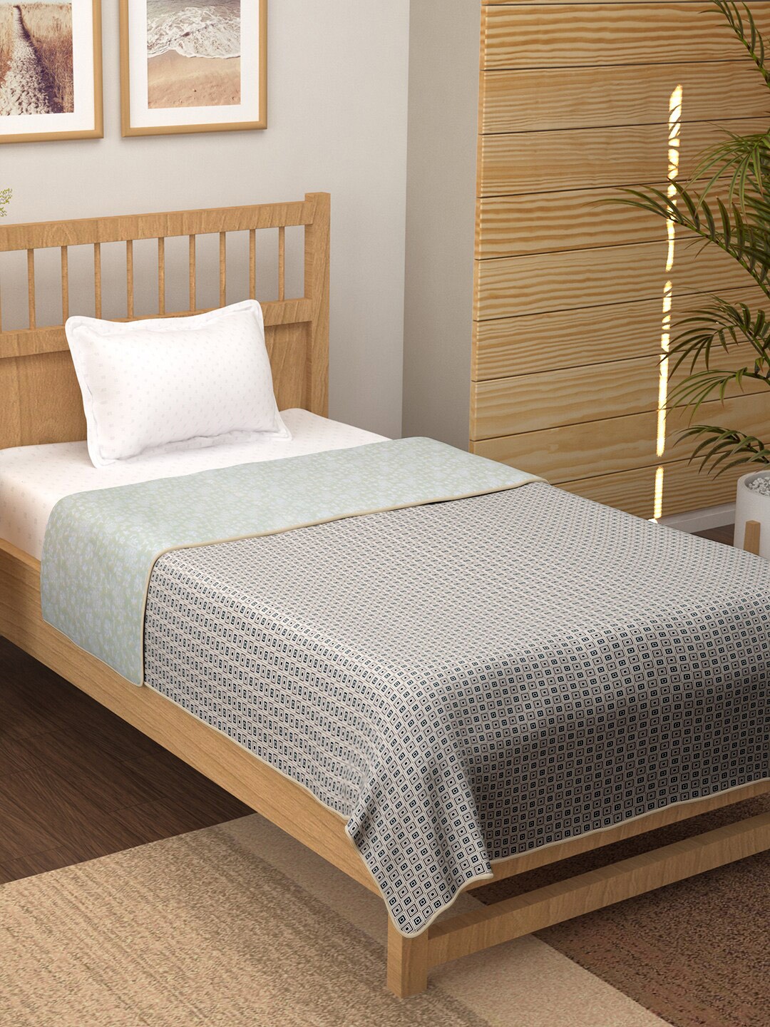 

Story@home Cream-Coloured Printed AC Room 150 GSM Reversible Cotton Single Bed Dohar