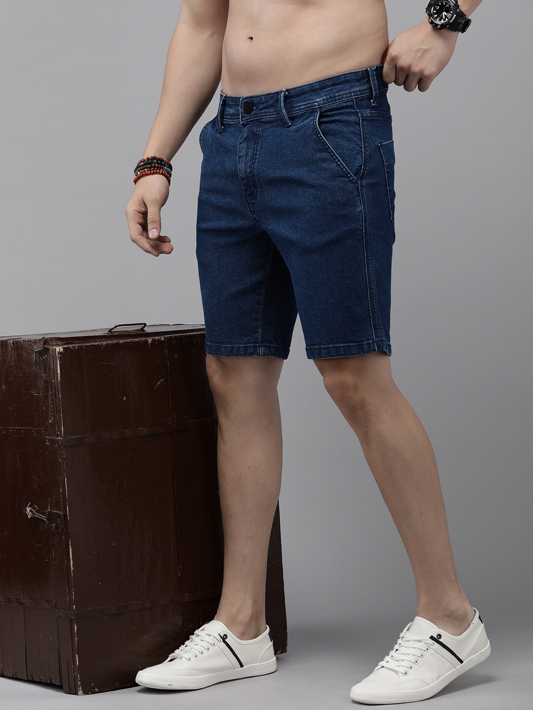 

Roadster Men Navy Blue Denim Shorts