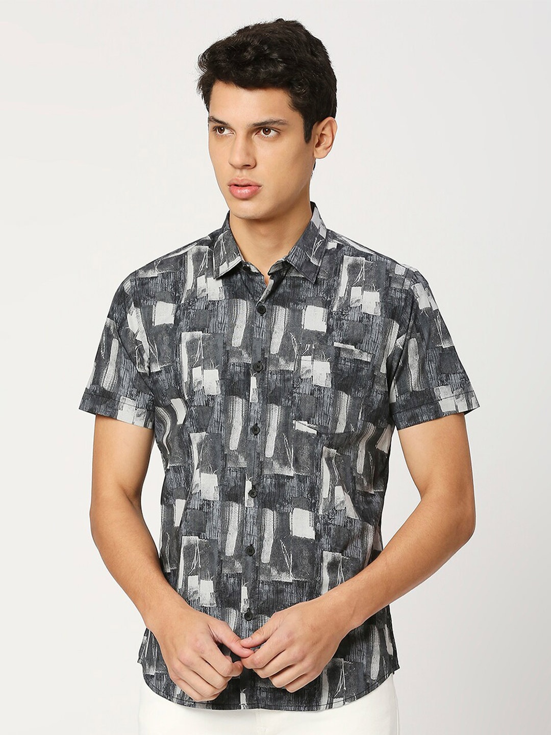 

VALEN CLUB Geometric Printed Pure Cotton Slim Fit Casual Shirt, Grey