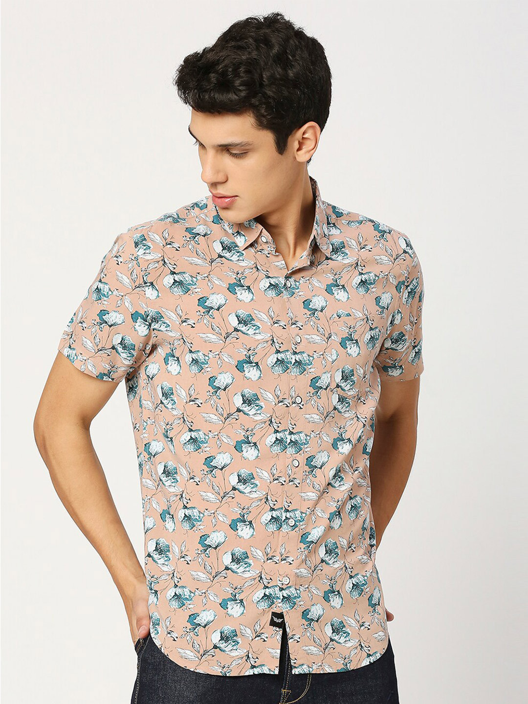 

VALEN CLUB Slim Fit Floral Printed Pure Cotton Casual Shirt, Peach