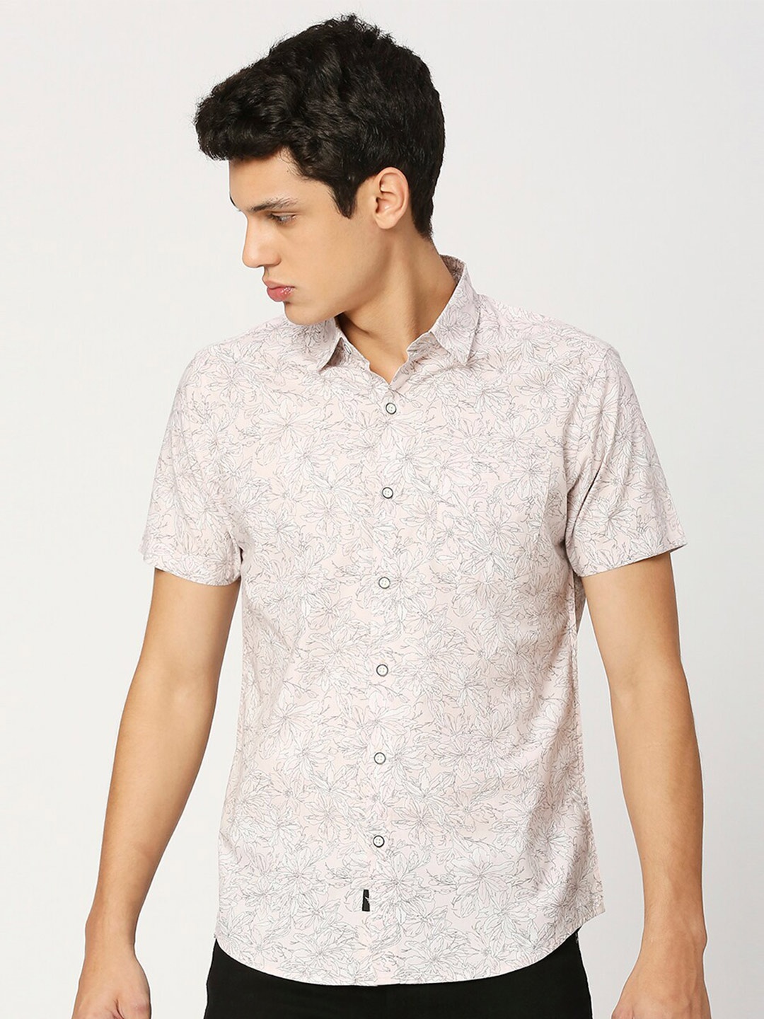 

VALEN CLUB Floral Printed Slim Fit Pure Cotton Casual Shirt, Peach