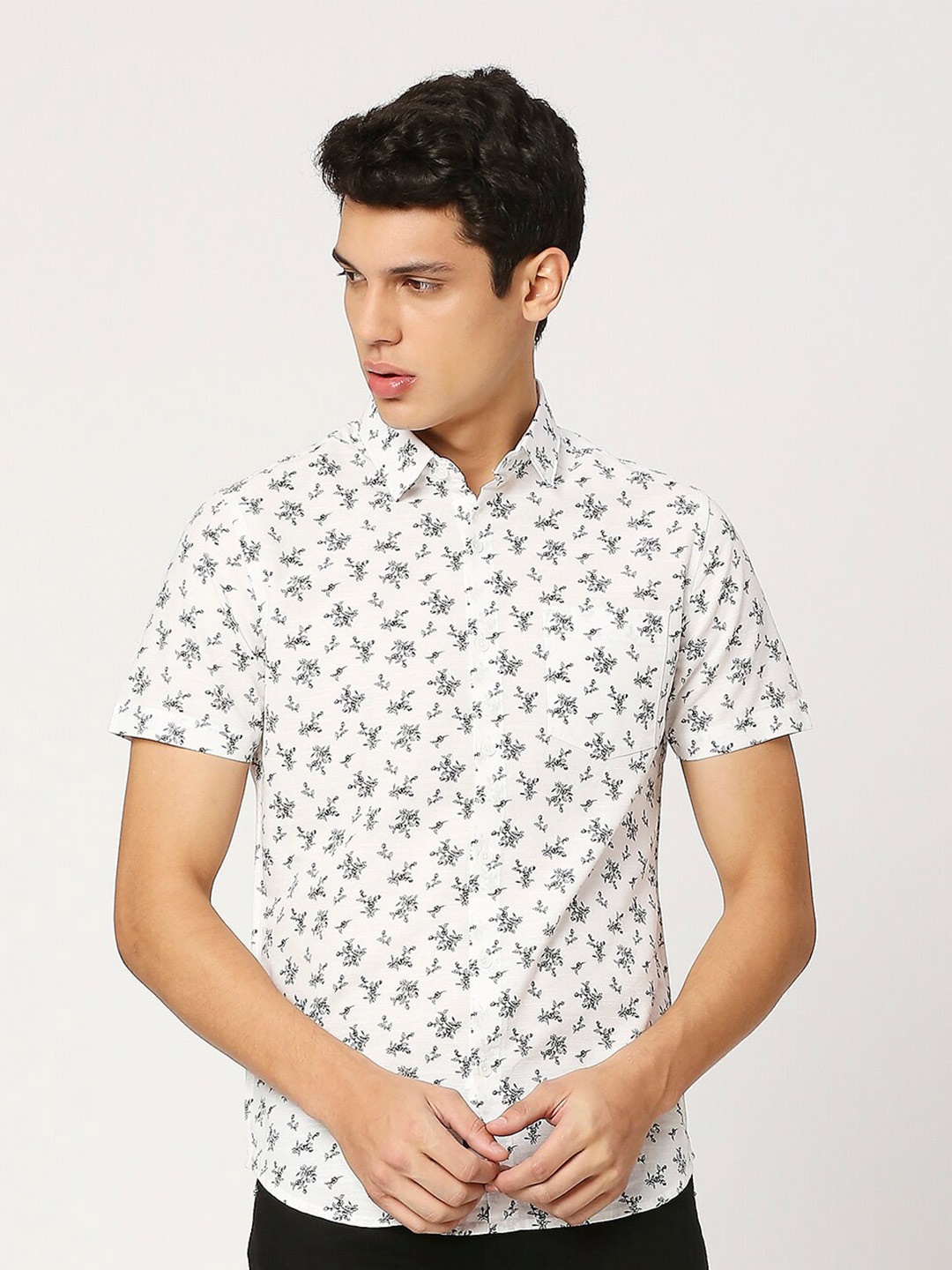 

VALEN CLUB Slim Fit Floral Printed Opaque Casual Shirt, White