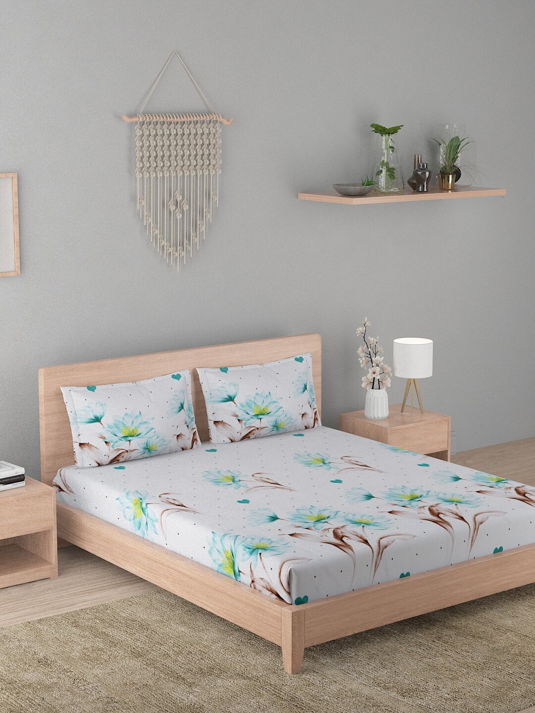 

A Homes Grace Blue & Green Floral 210 TC Queen Bedsheet with 2 Pillow Covers