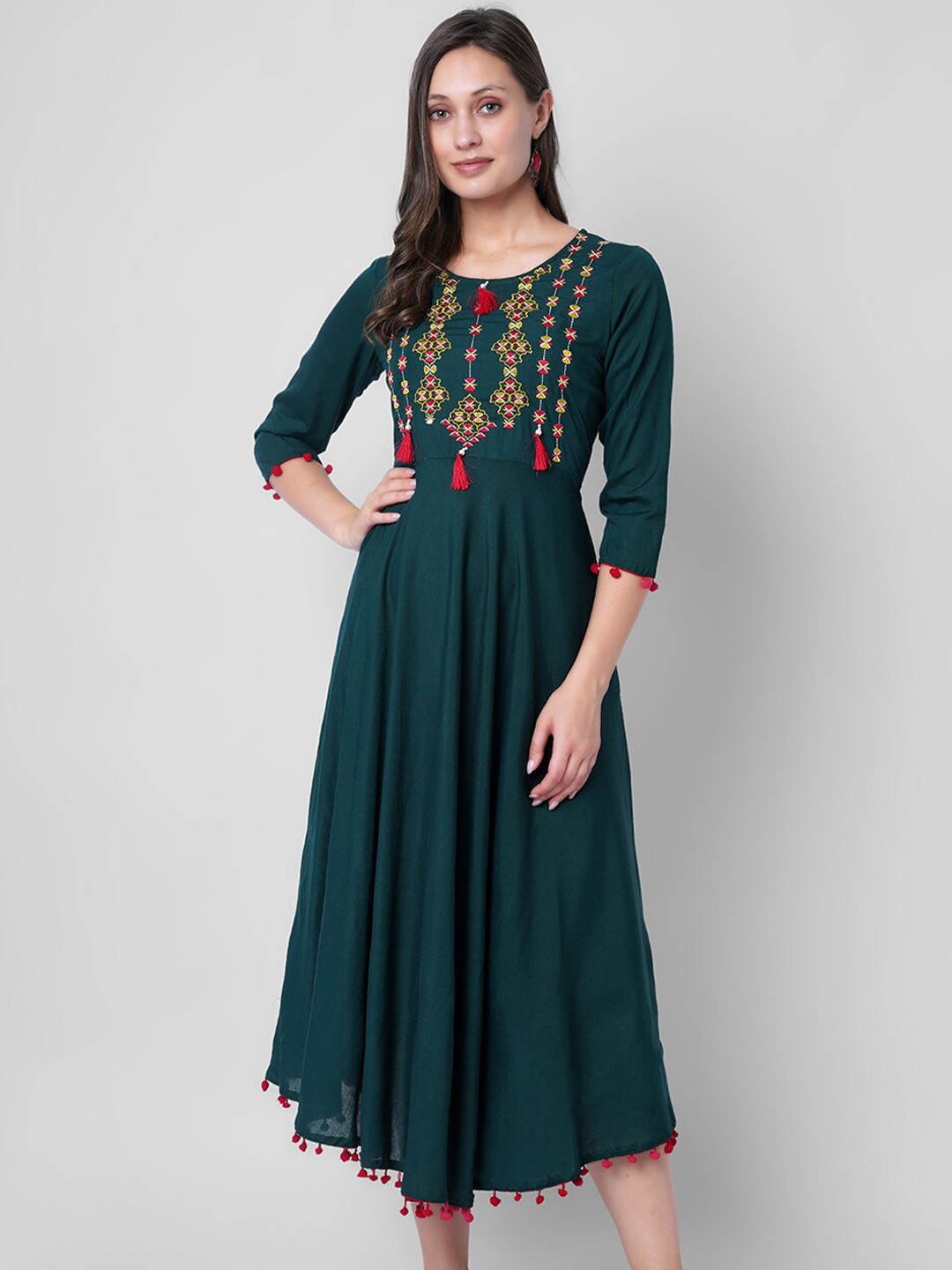 

VASANT APPAREL Round Neck Ethnic Motifs Embroidered Fit & Flare Midi Dress, Green