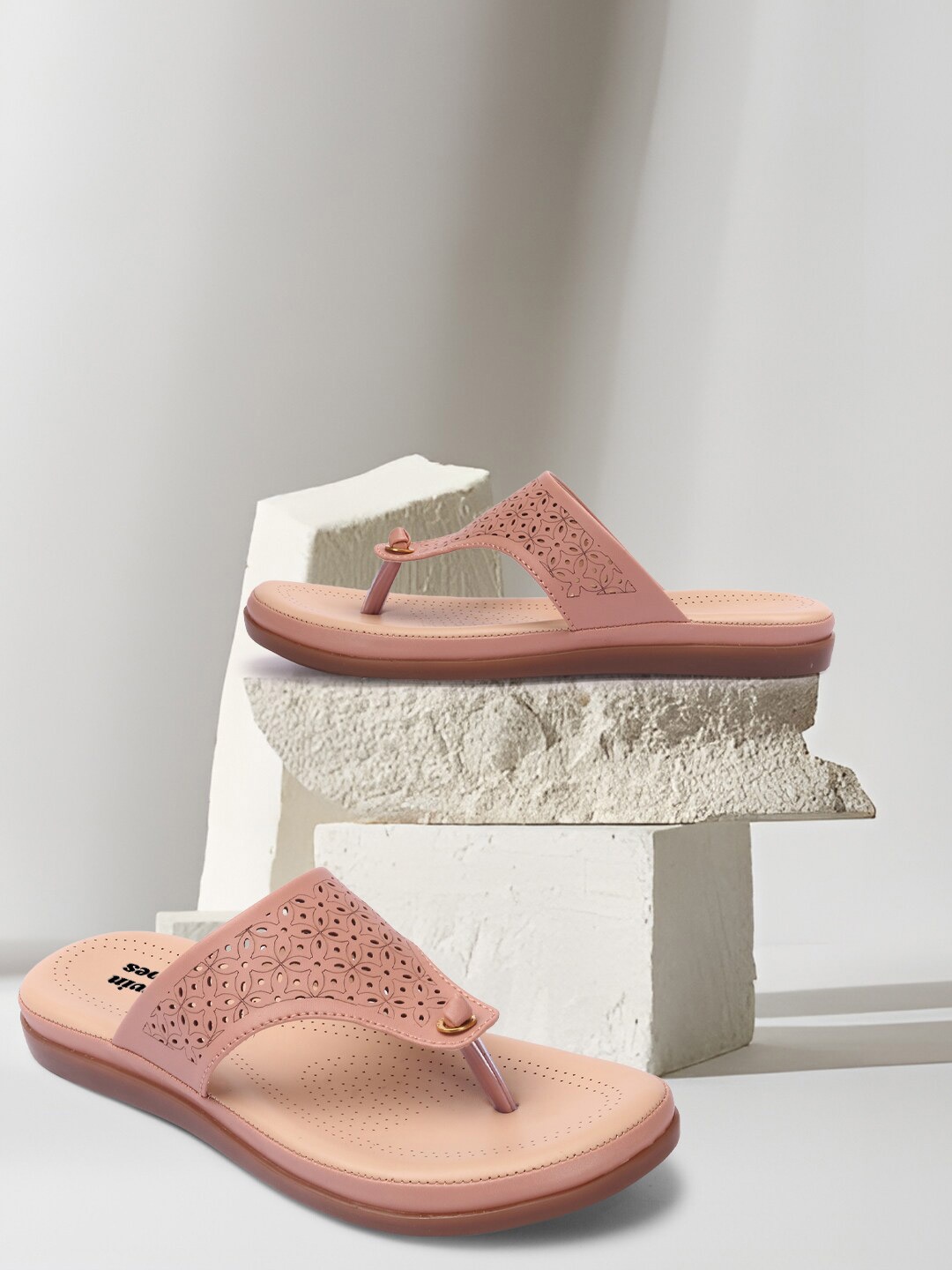 

TWIN TOES Women Textured Doctor Sole Comfortable Open Toe Flats With Laser Cuts, Peach