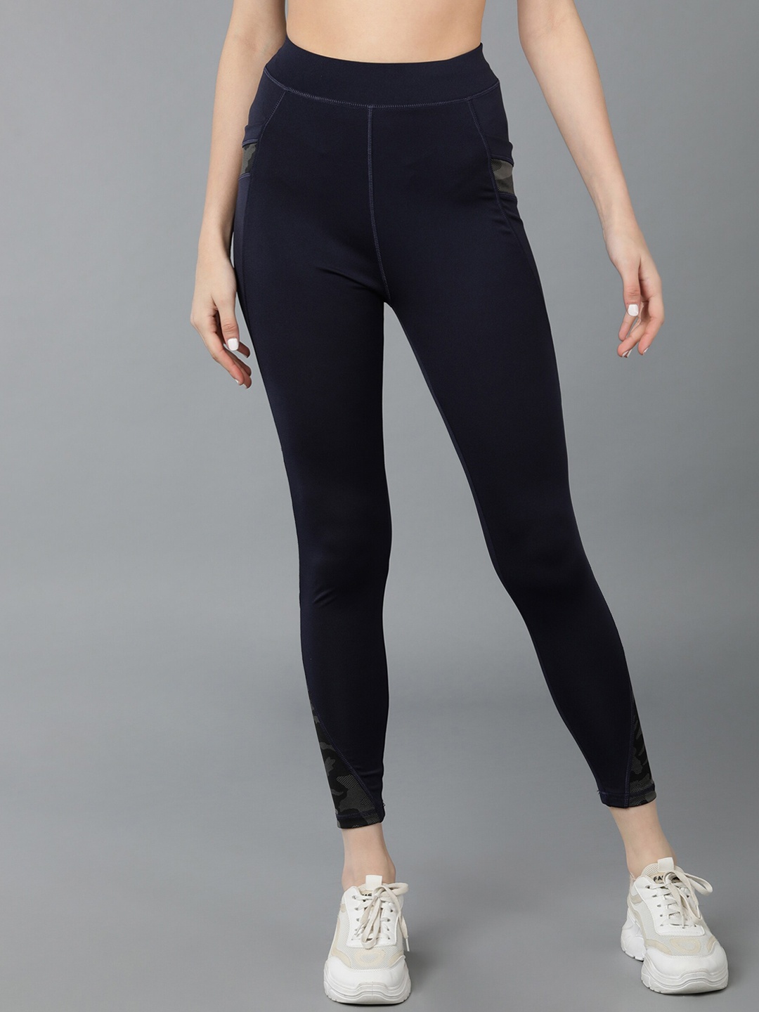 

SHARKTRIBE Women Ankle Length High-Rise Yoga Tights, Navy blue