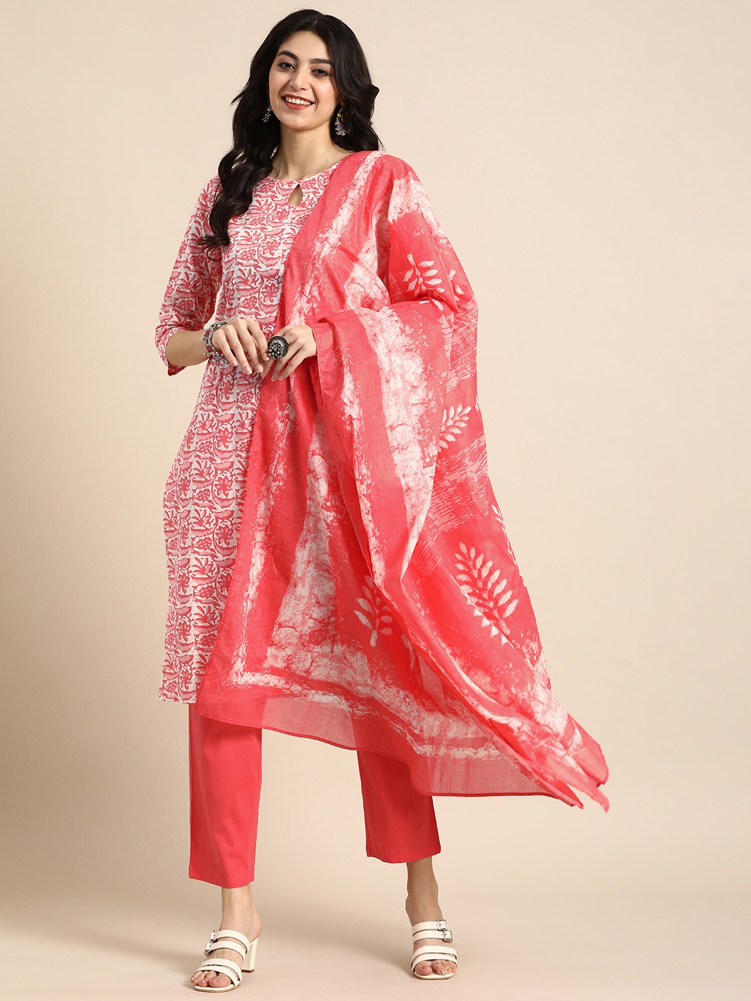 

Anouk Women Pink Floral Printed Regular Kurta with Trousers & With Dupatta