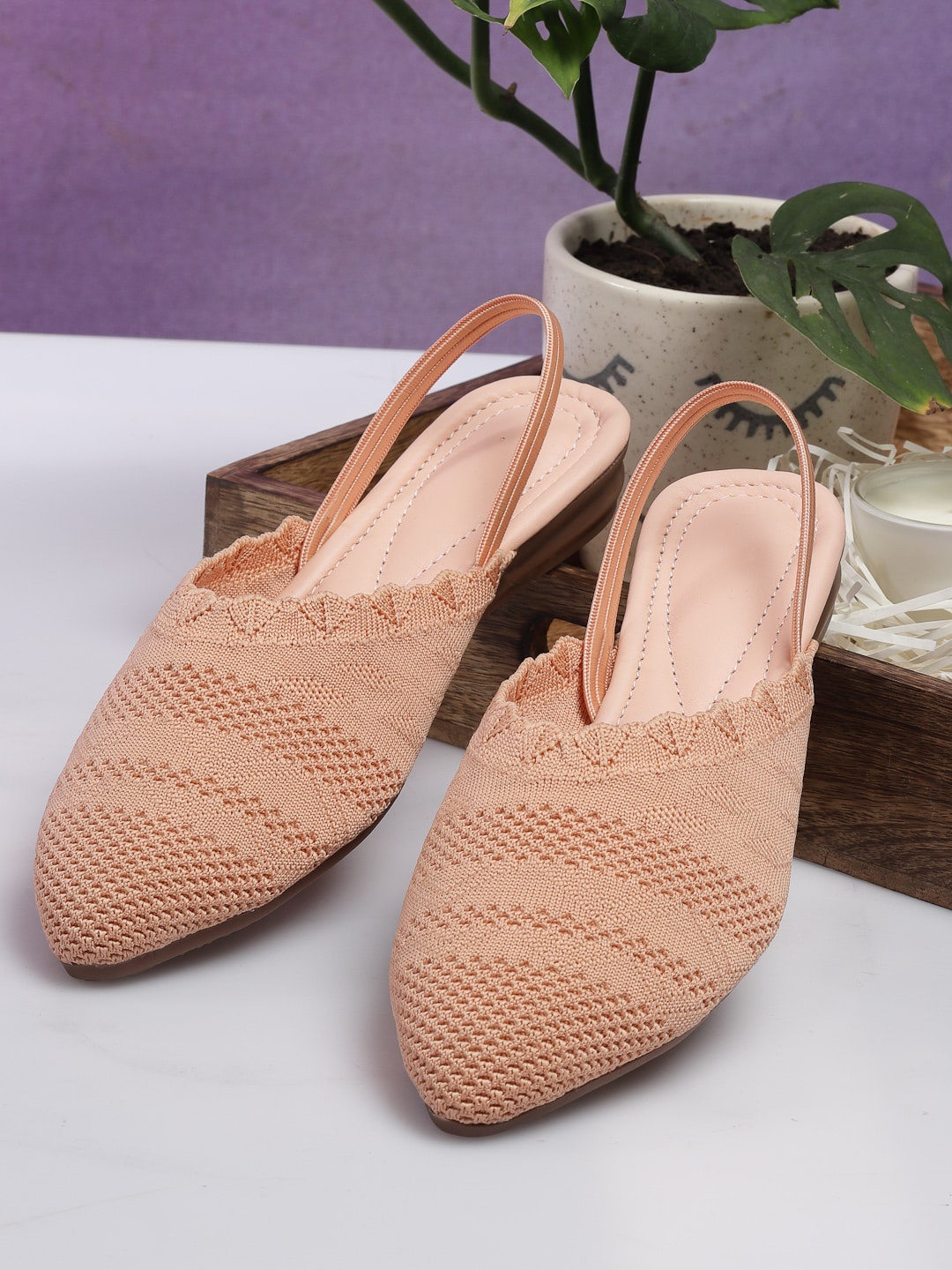 

AROOM Women Pointed Toe Woven Design Mules With Backstrap, Cream