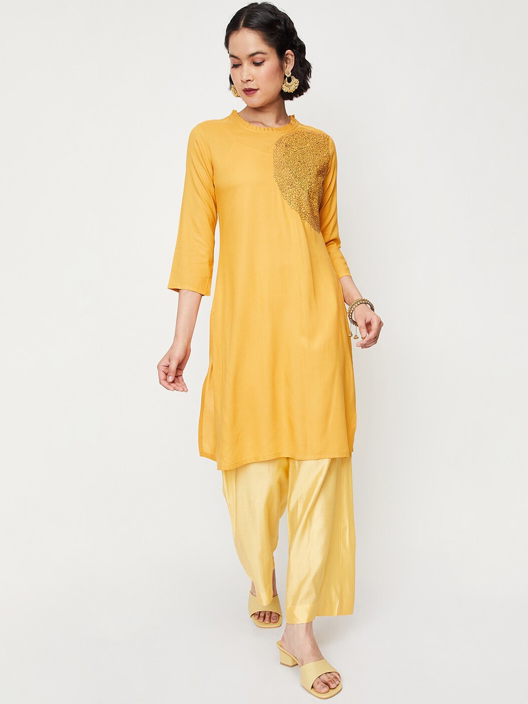 

max Abstract Embroidered Thread Work Kurta, Yellow