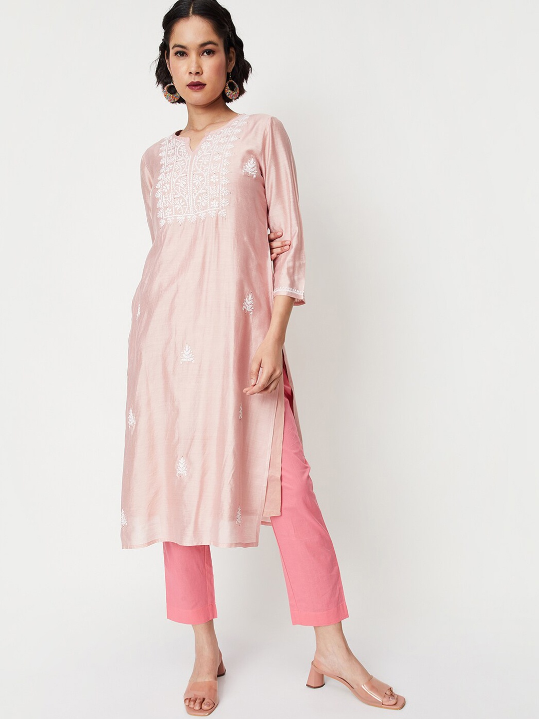 

max Floral Embroidered Thread Work Pure Cotton Kurta, Orange