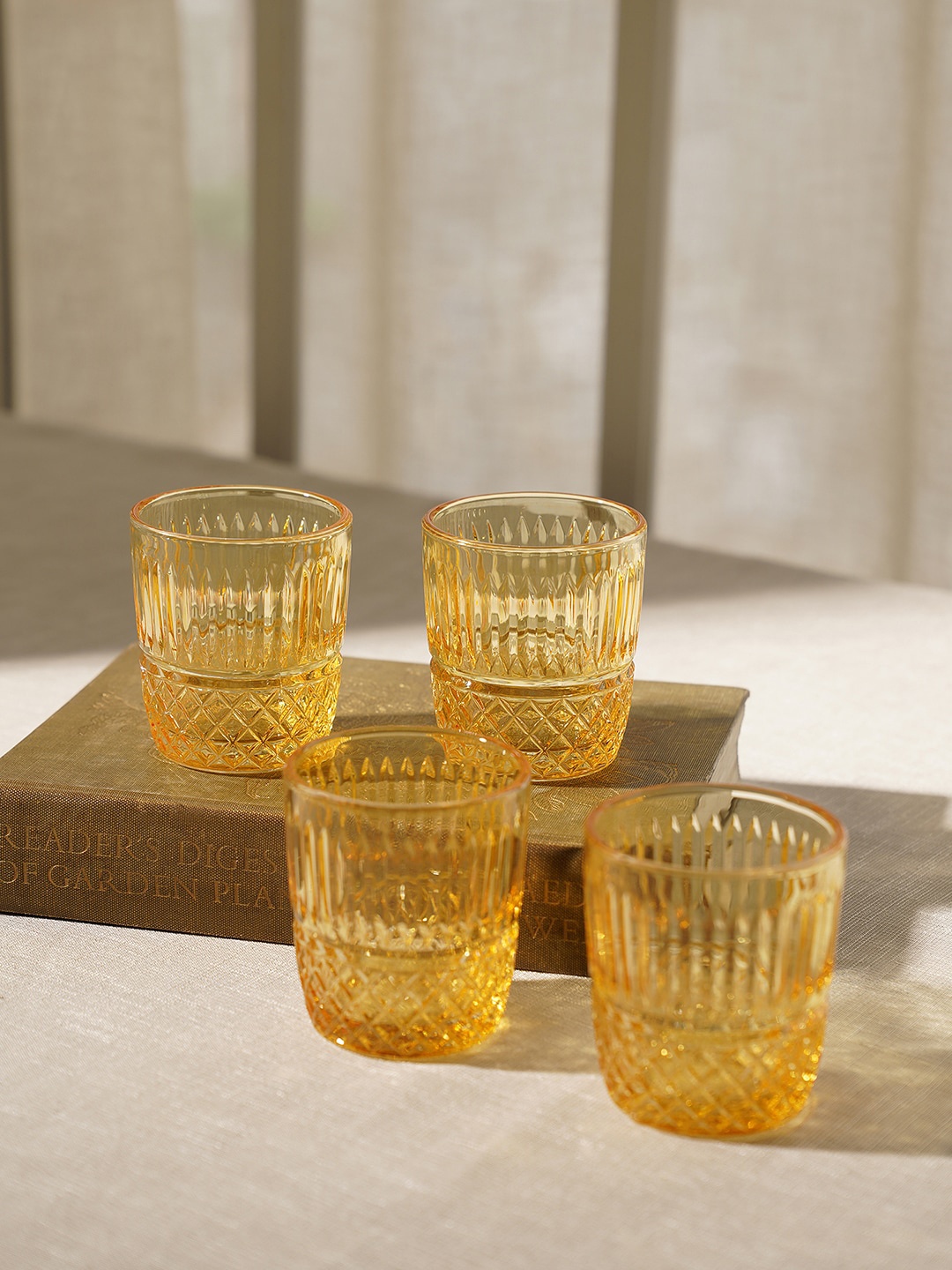 

Pure Home and Living Brown 4 Pieces Diamond Cut Glass Tumblers