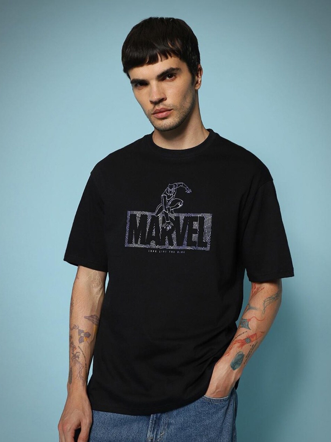 

Bewakoof Plus Marvel Printed Drop Shoulder Sleeves Loose Fit T-shirt, Black