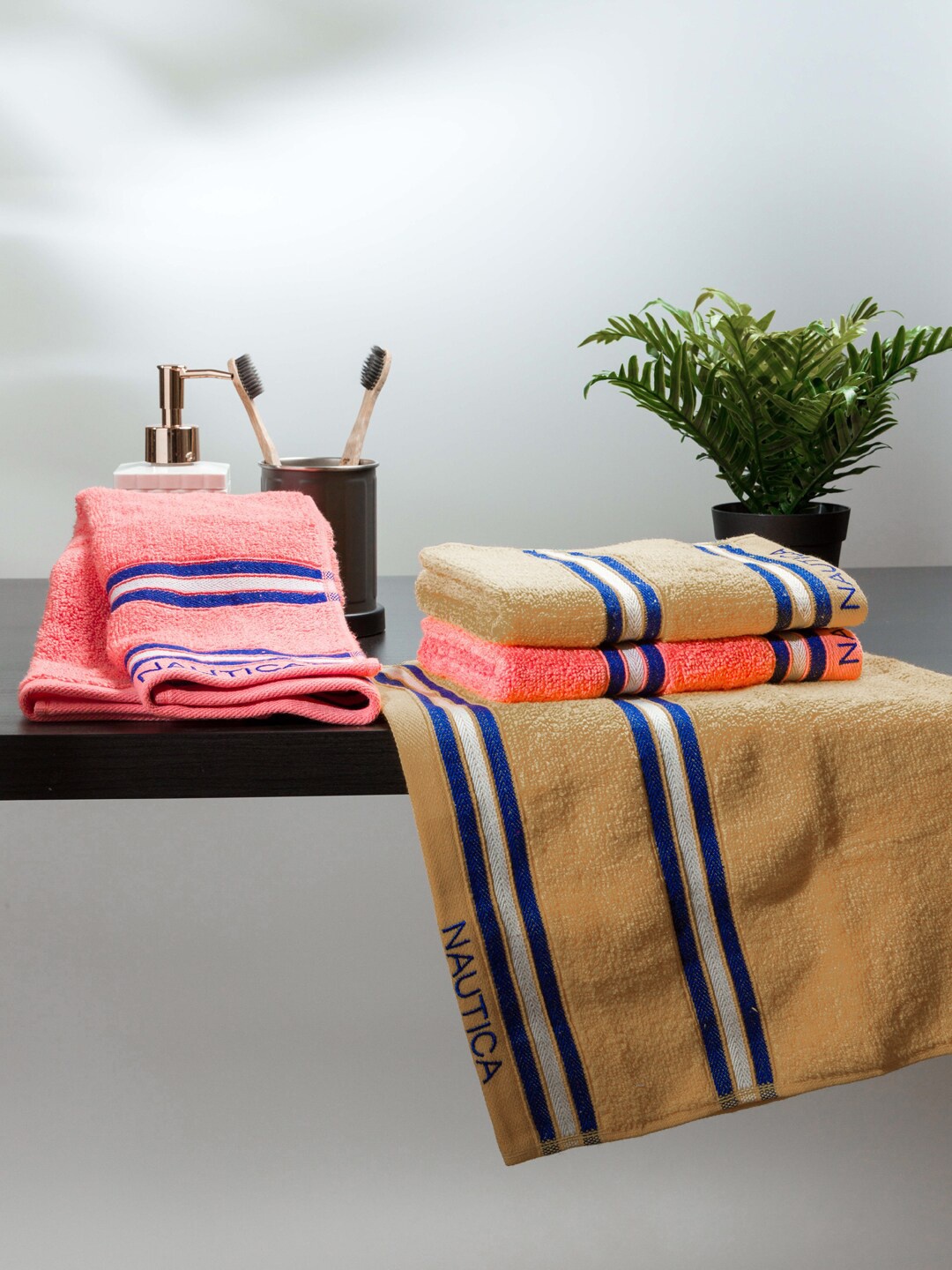 

Nautica Beige & Coral-Peach-Colored 4 Pieces 500 GSM Zero Twist Pure Cotton Hand Towels