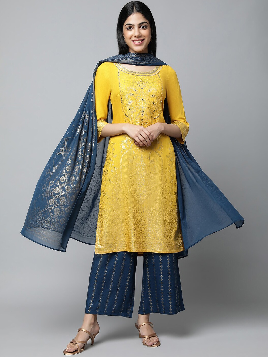 

AURELIA Ethnic Motifs Printed Sequined Zari Kurta, Mustard